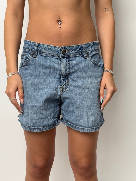 (10) 00s St. John's Bay Jorts