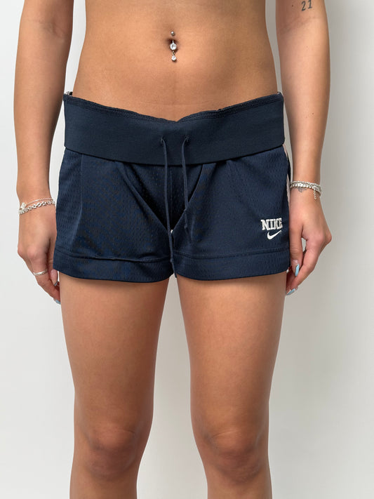 (M) 00s Nike Shorts