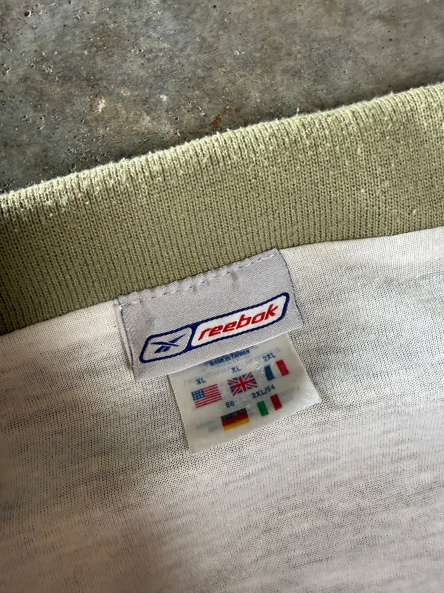 (XL) Vintage Reebok Windbreaker Zip-Up
