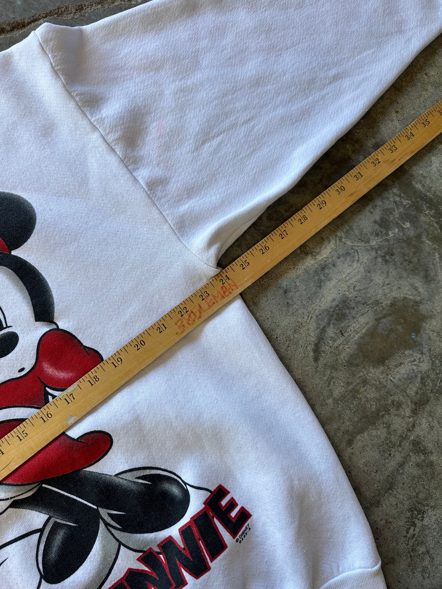 (XL) Vintage Mickey & Minnie Sweatshirt