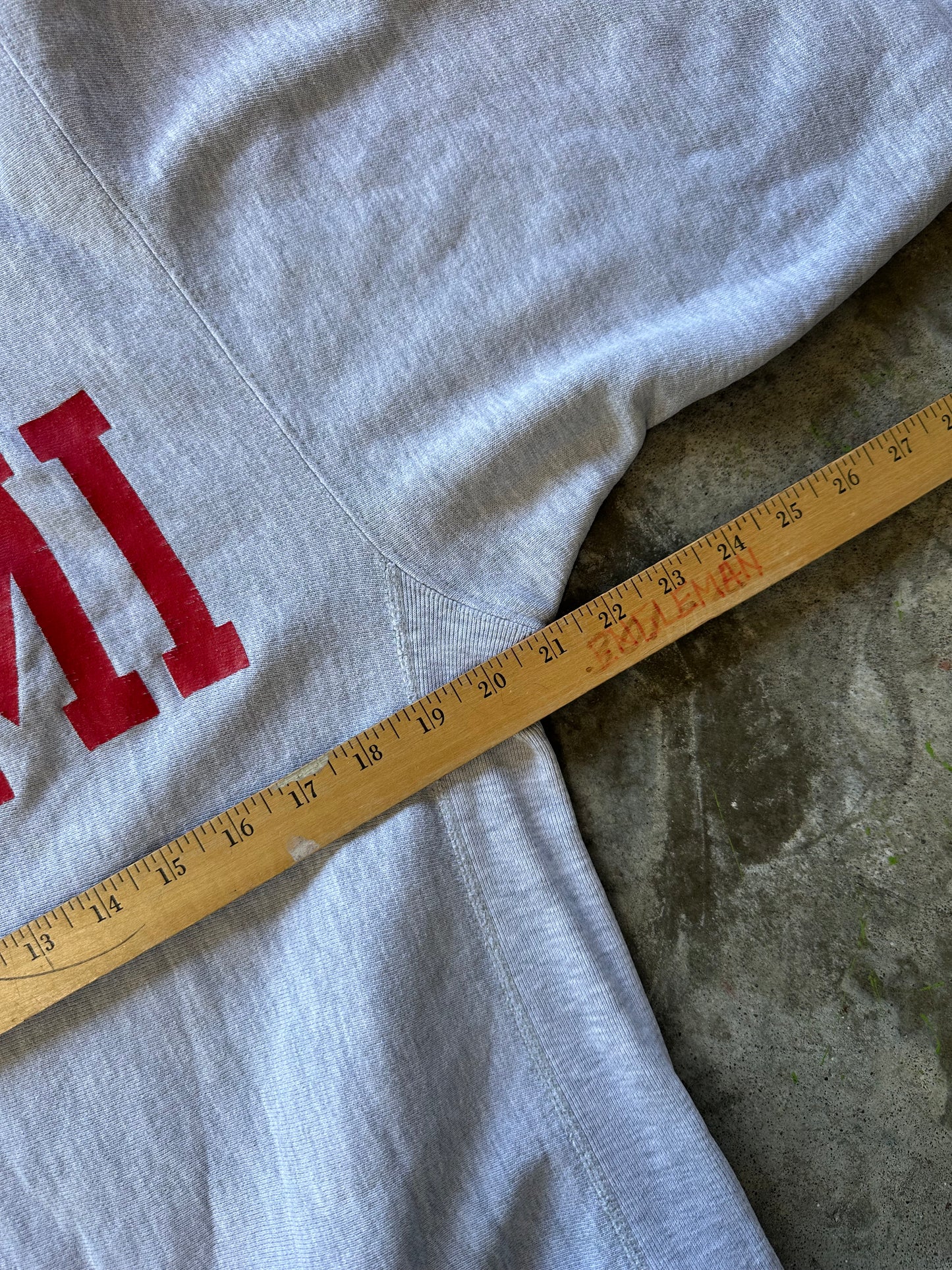 (L) Vintage Champion Miami Sweatshirt