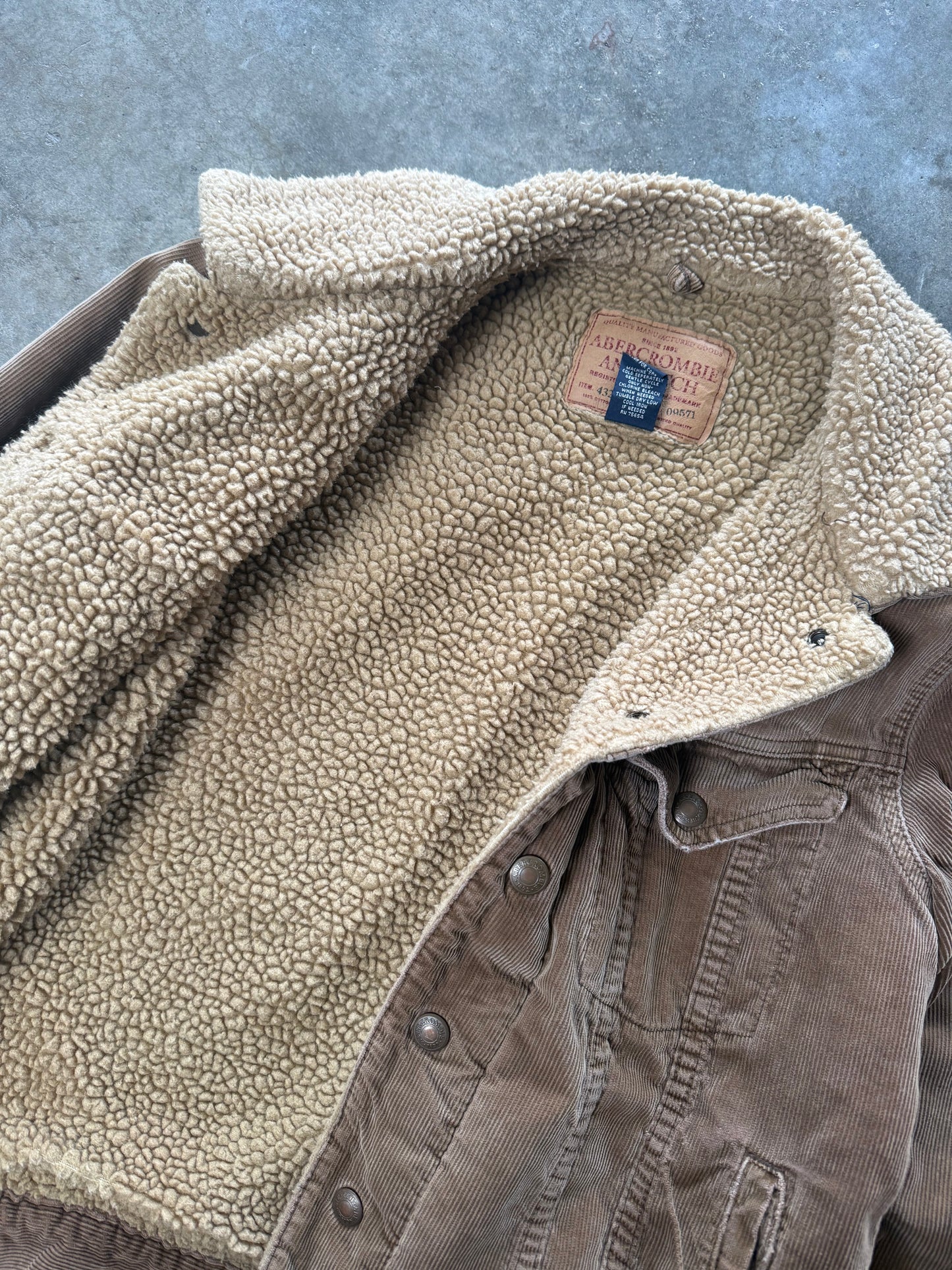 (S) 00s Abercombie Sherpa-Lined Jacket