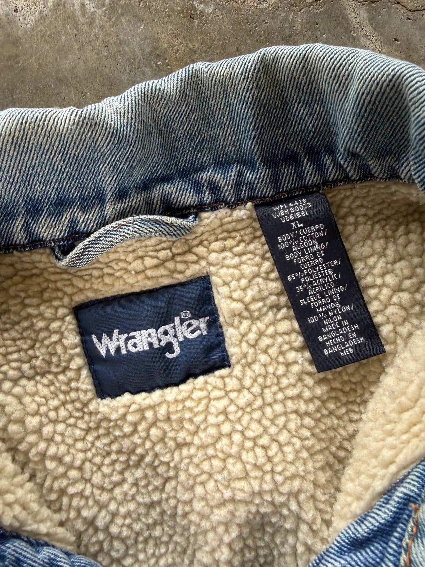 (XL) Vintage Wrangler Sherpa-Lined Denim Jacket