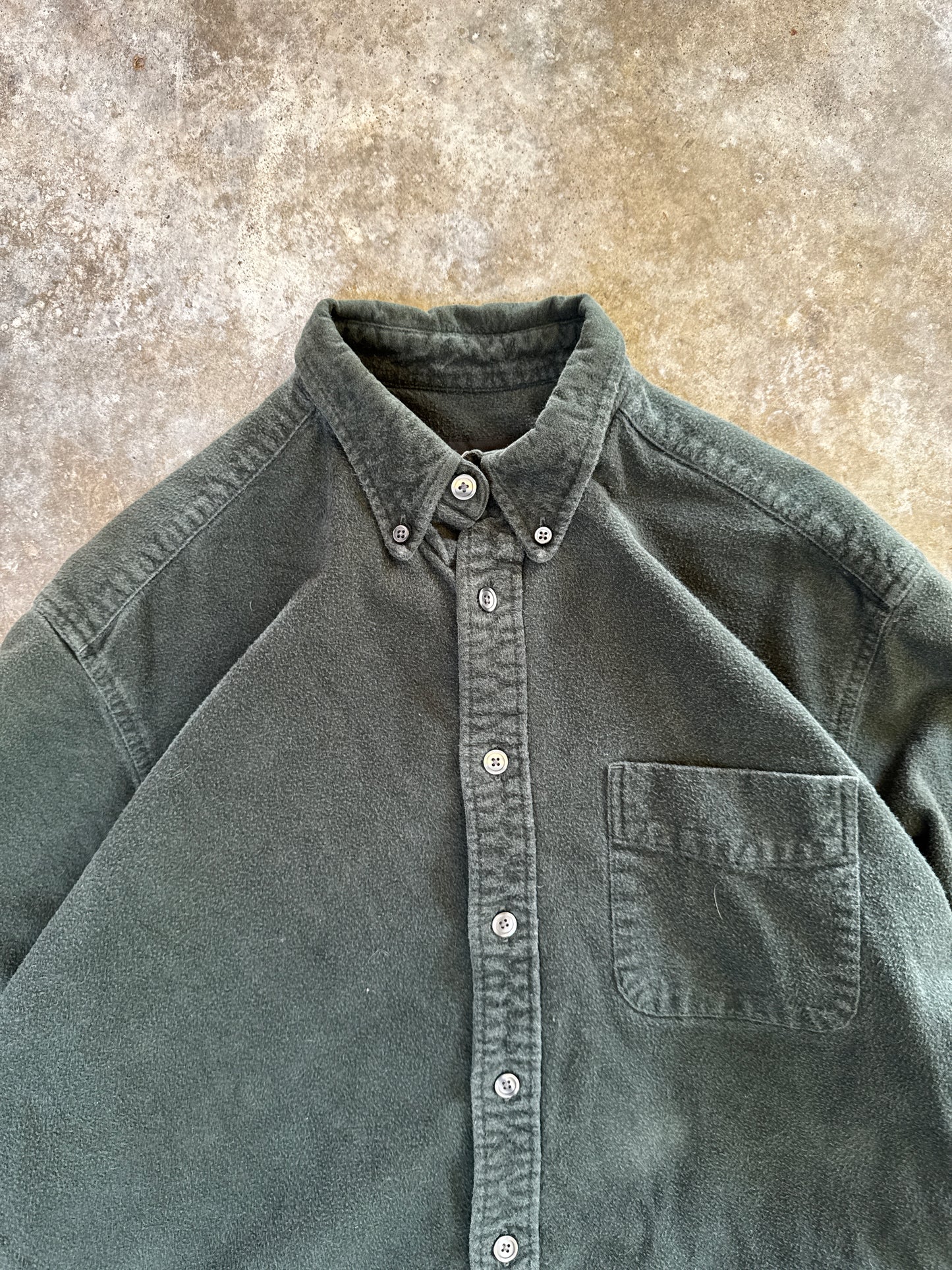 (M) Vintage Eddie Bauer Button-Up