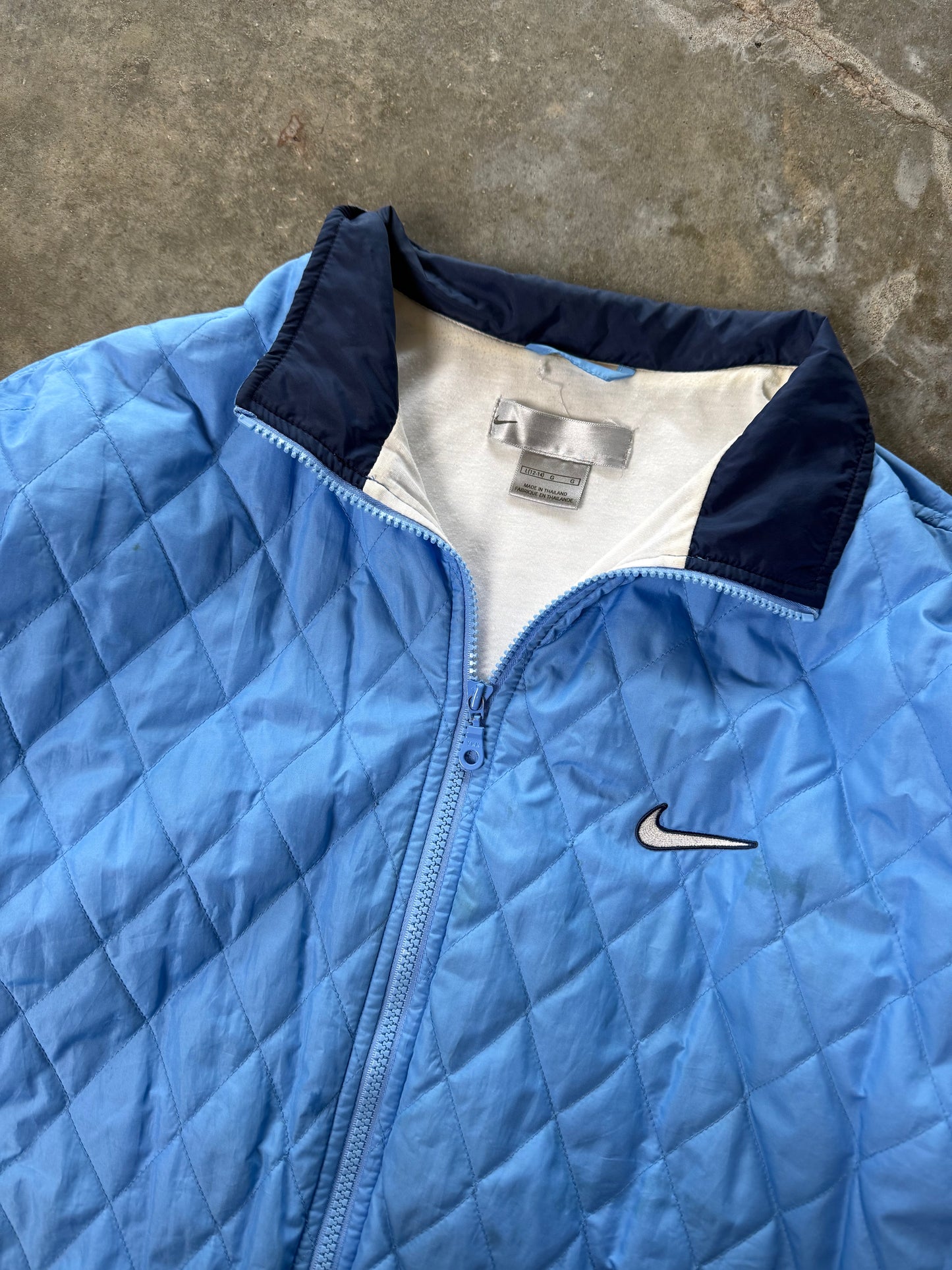 (L) Vintage Nike Puffer Jacket