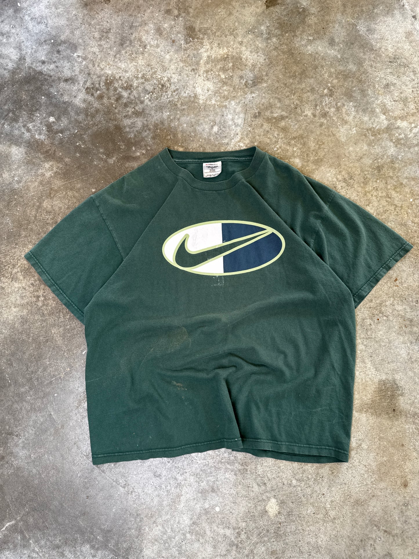 (L) Vintage Nike Tee