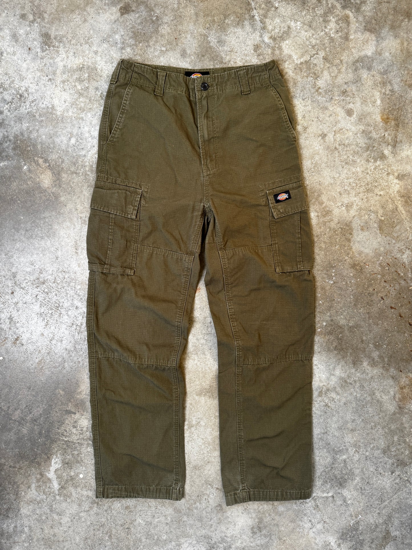 (28 x 32) Dickies Cargo Pants