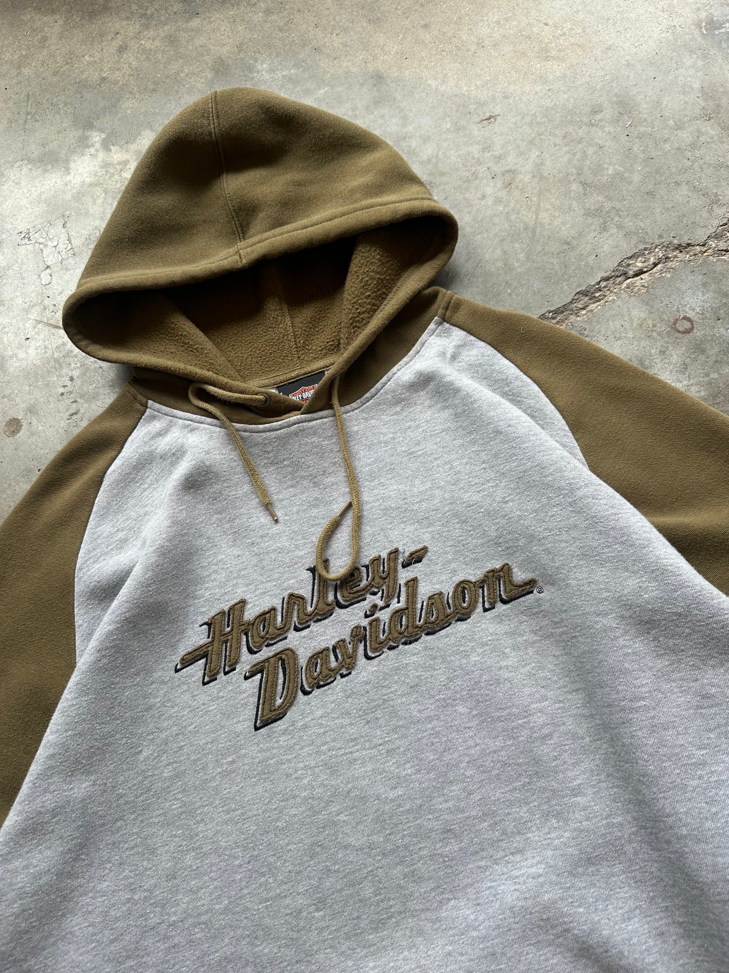(XXL) Harley Davidson Two-Tone Hoodie