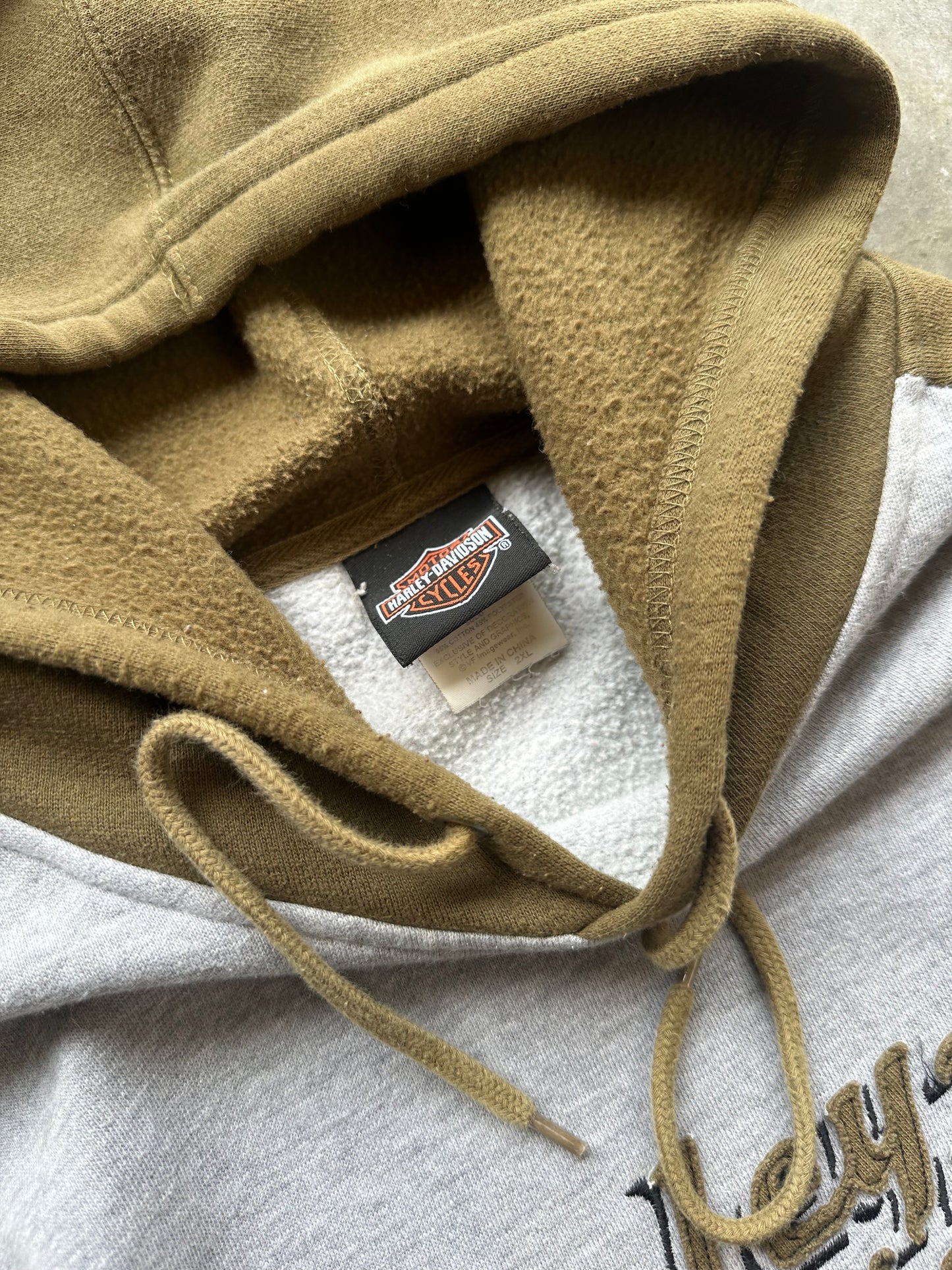 (XXL) Harley Davidson Two-Tone Hoodie