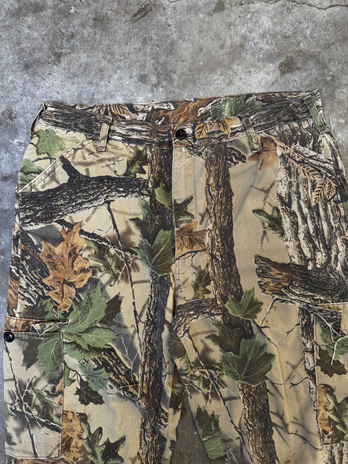(38 x 32) Camo Pants