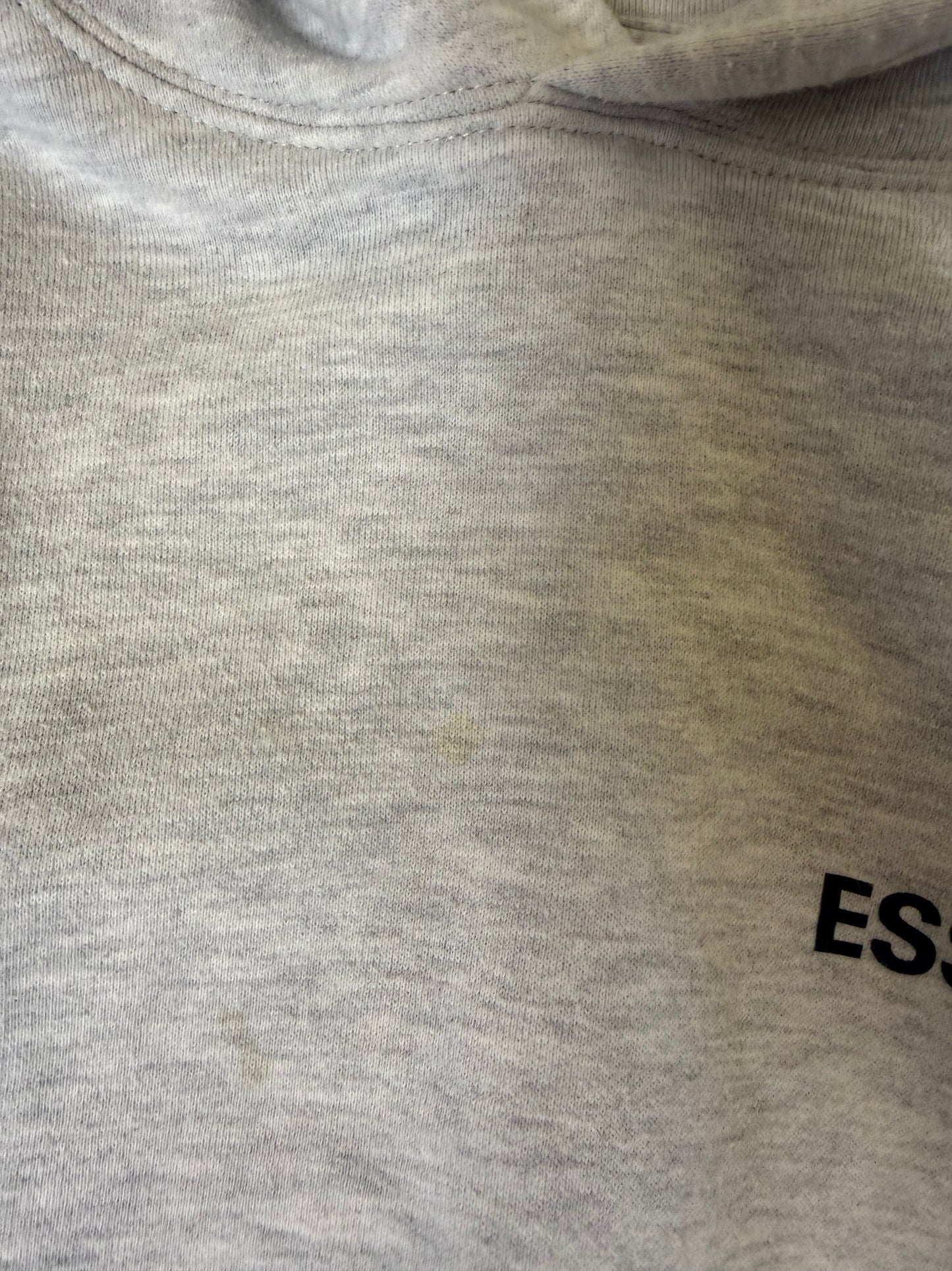 (XS) 00s Essentials Hoodie