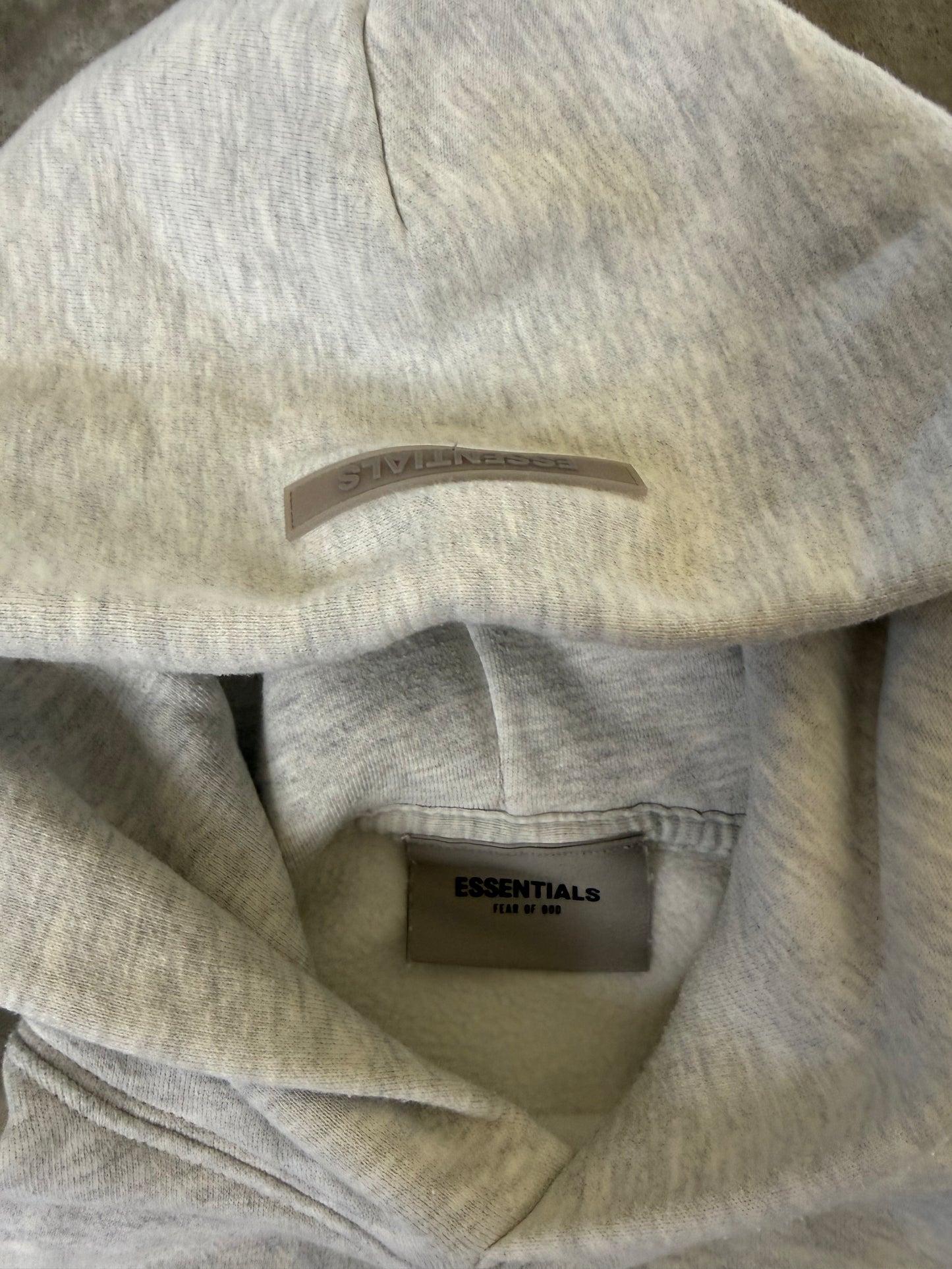 (XS) 00s Essentials Hoodie