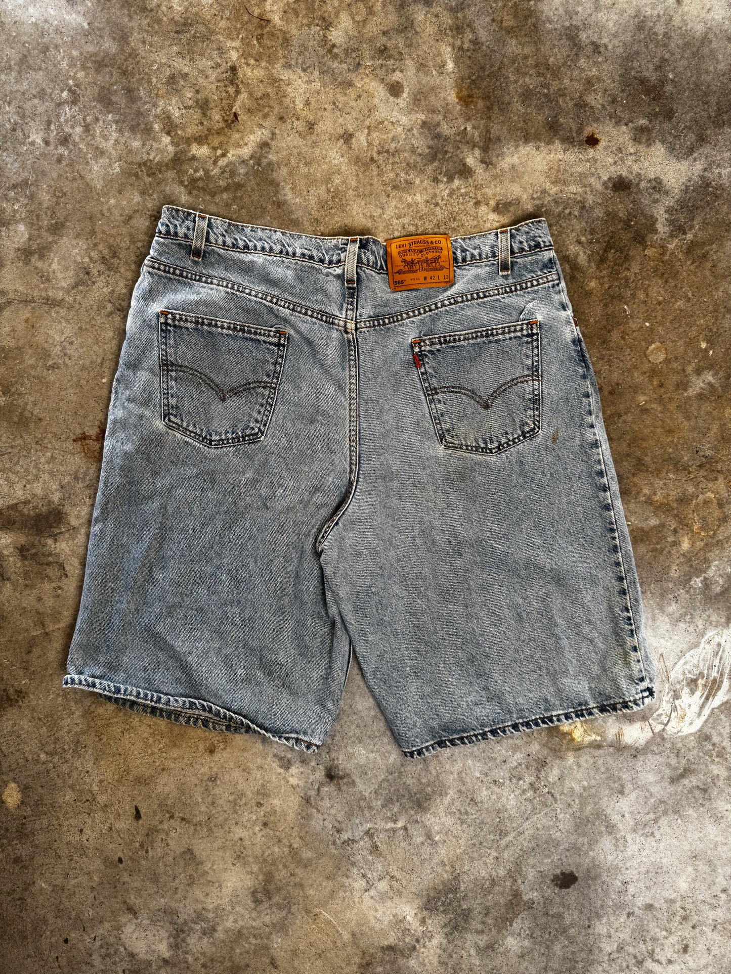 (42) Levi's Denim Jorts