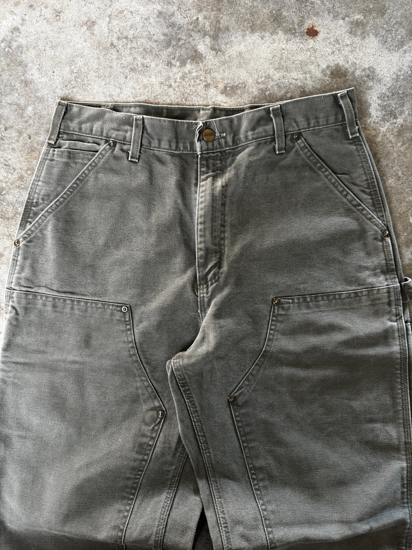 (33 x 34) Carhartt Double-Knee Jeans
