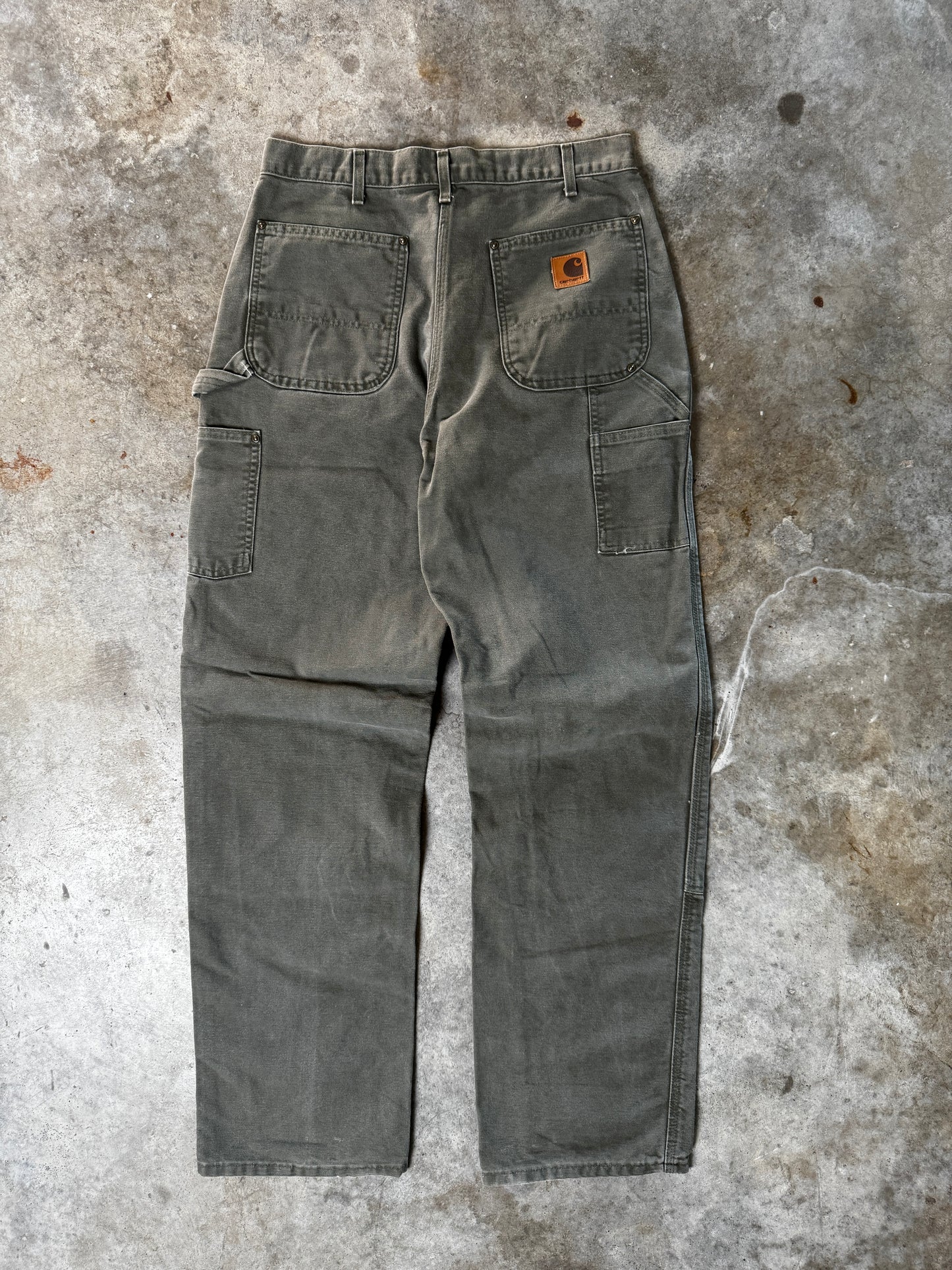 (33 x 34) Carhartt Double-Knee Jeans