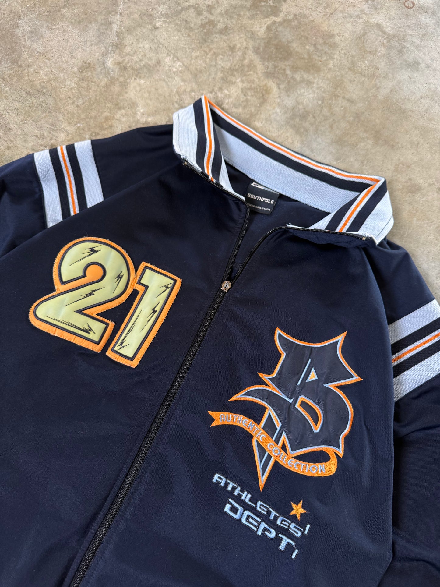 (L) 00s SouthPole Zip-Up