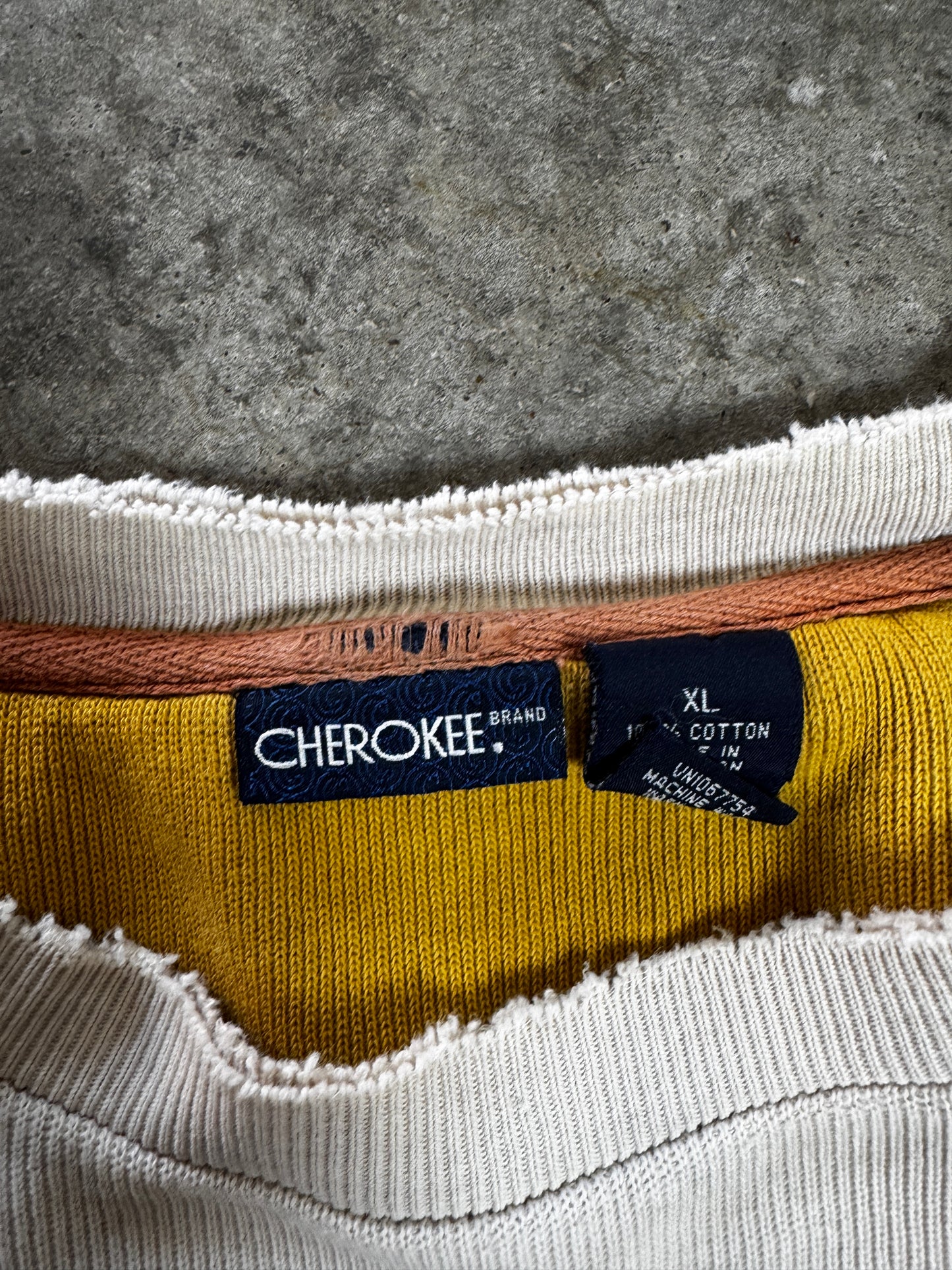 (XL) Vintage Cherokee Essential Longsleeve