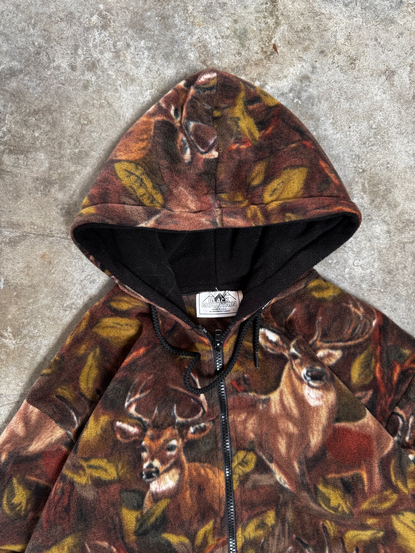 (L) Vintage Deer Camo Fleece Jacket