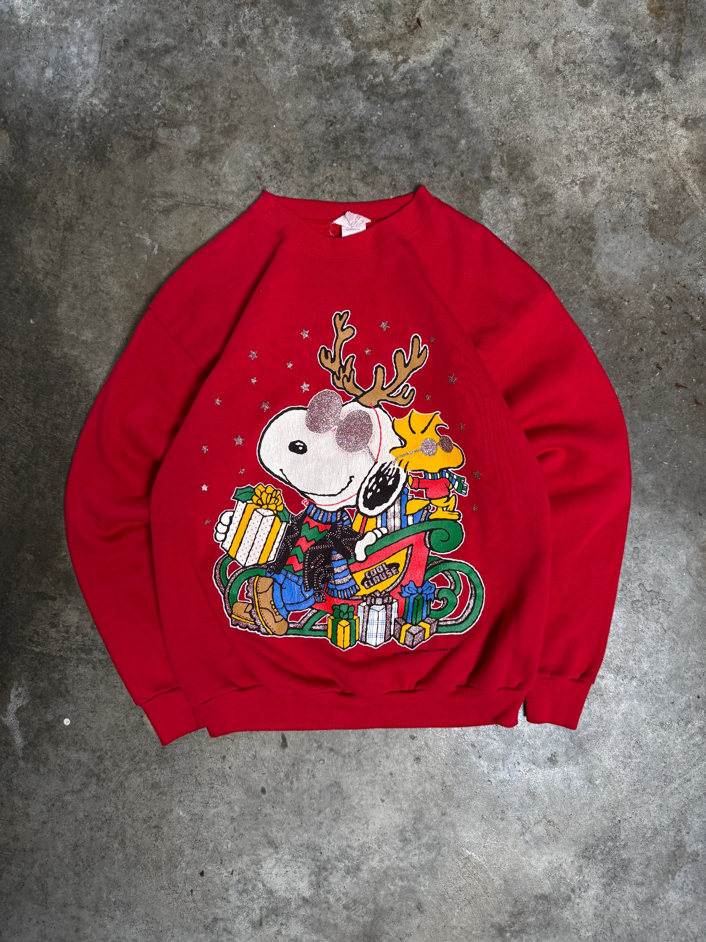 (L) Vintage Snoopy Christmas Sweatshirt