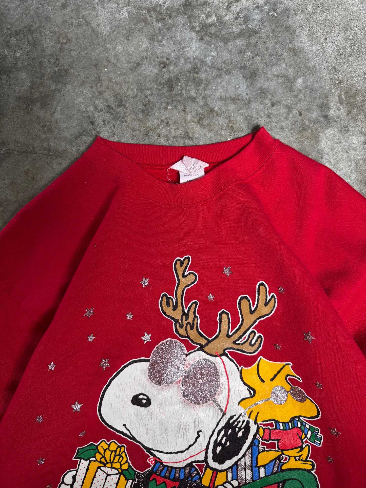 (L) Vintage Snoopy Christmas Sweatshirt