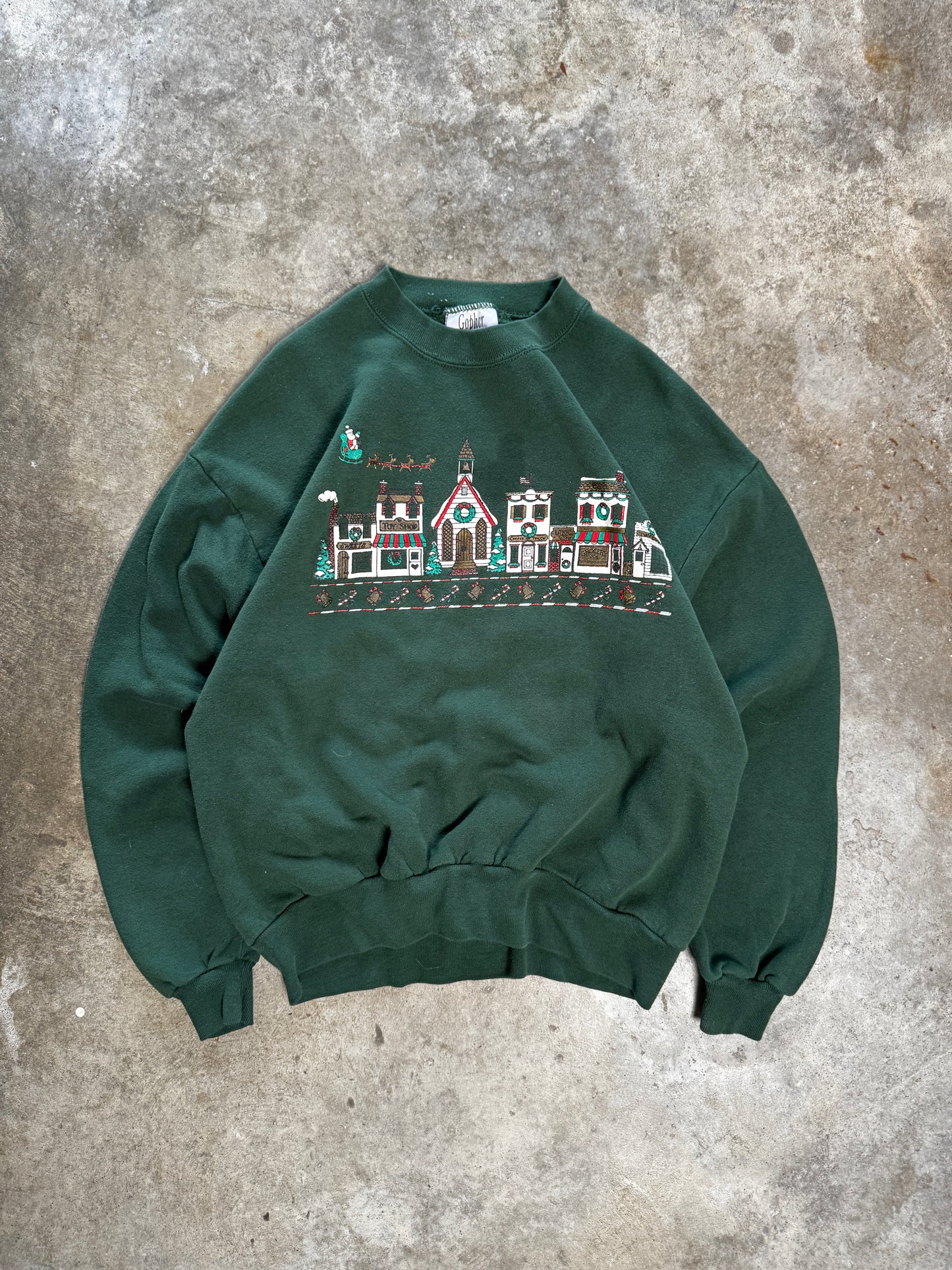 (L) Vintage Christmas Town Sweatshirt