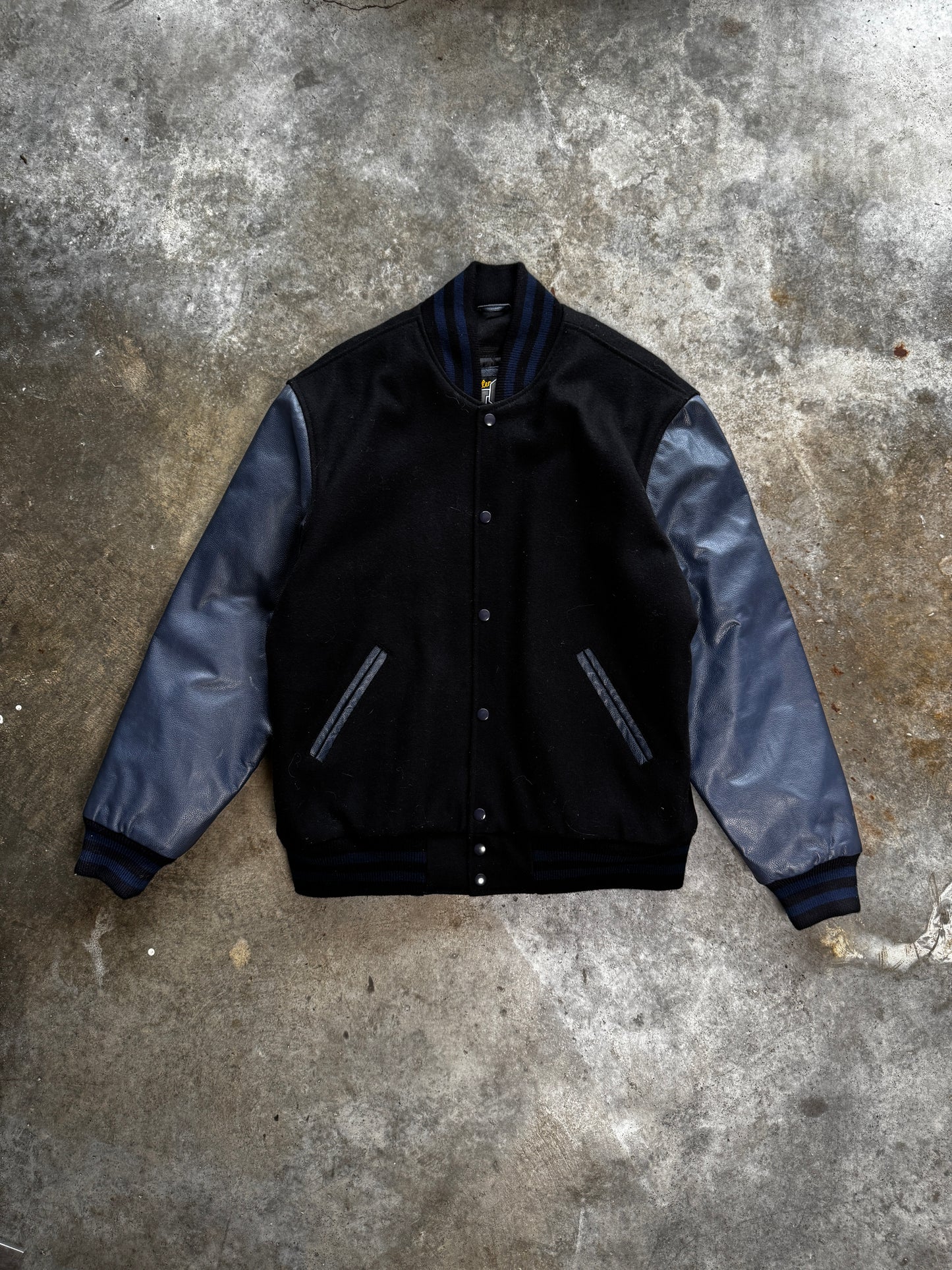 (L) Vintage Varsity Jacket