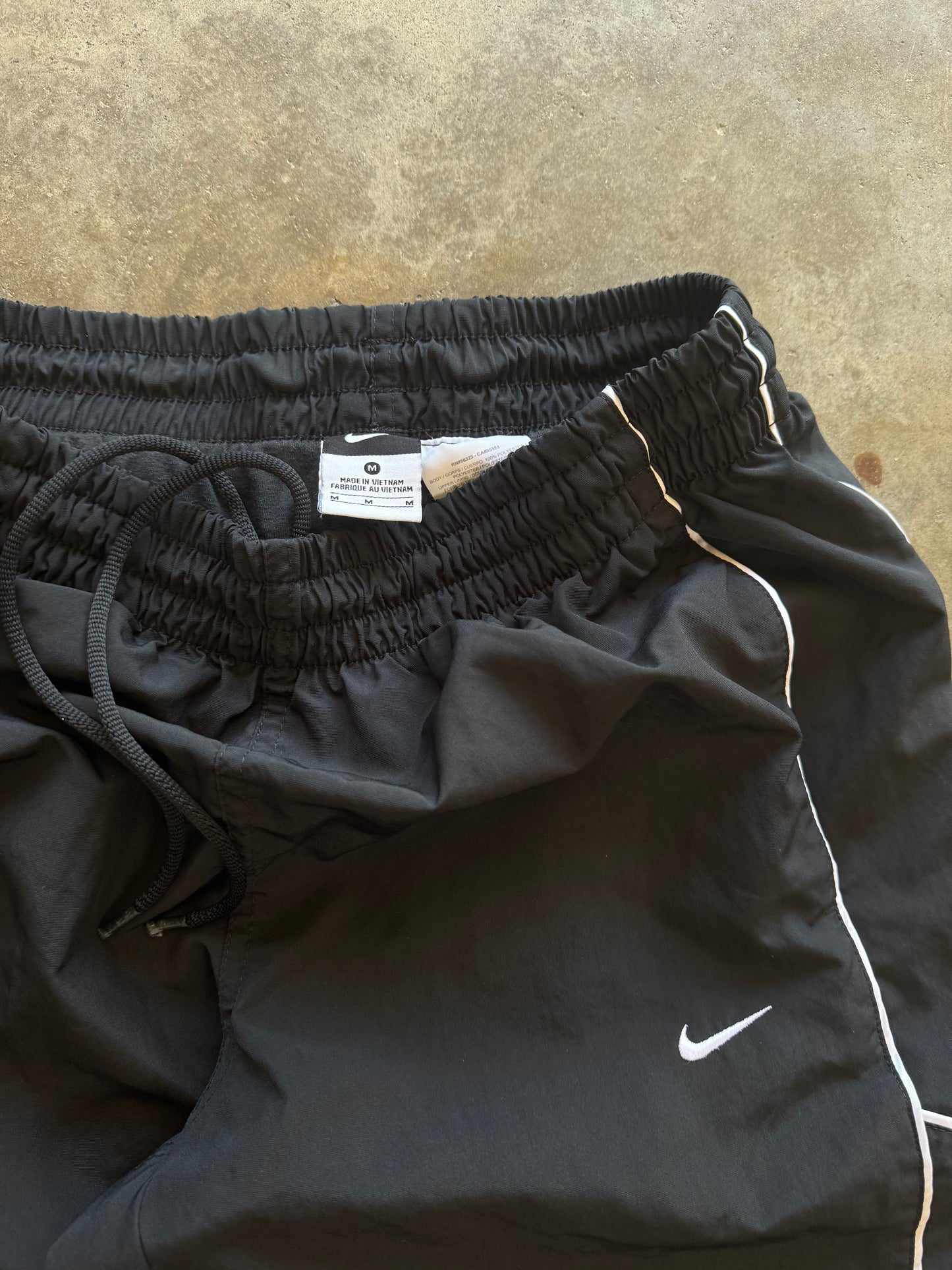 (M) 00s Nike Nylon Sweatpants