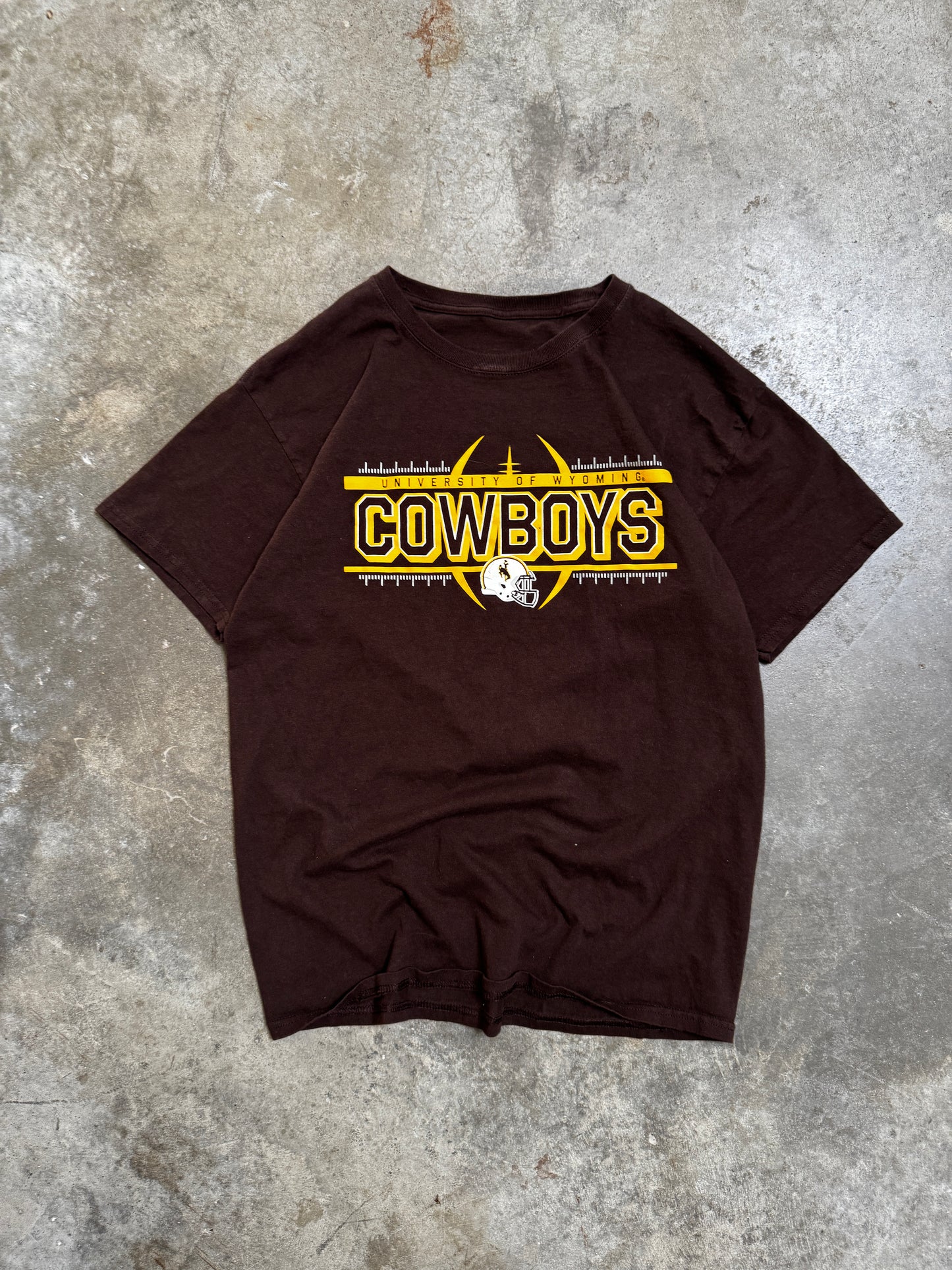 (M) 00s Wyoming Cowboys Tee