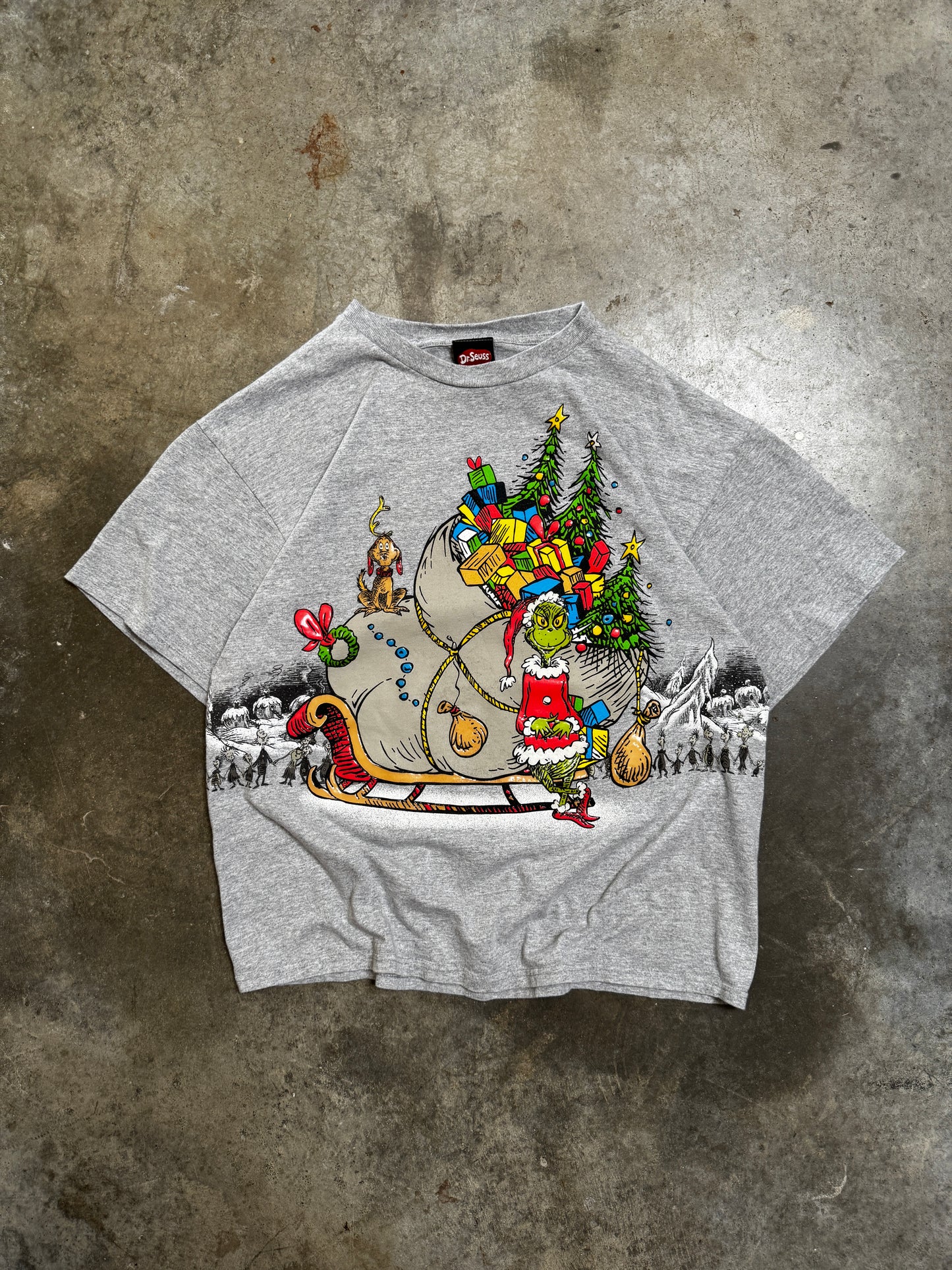 (XL) 2001 'The Grinch' Christmas Tee
