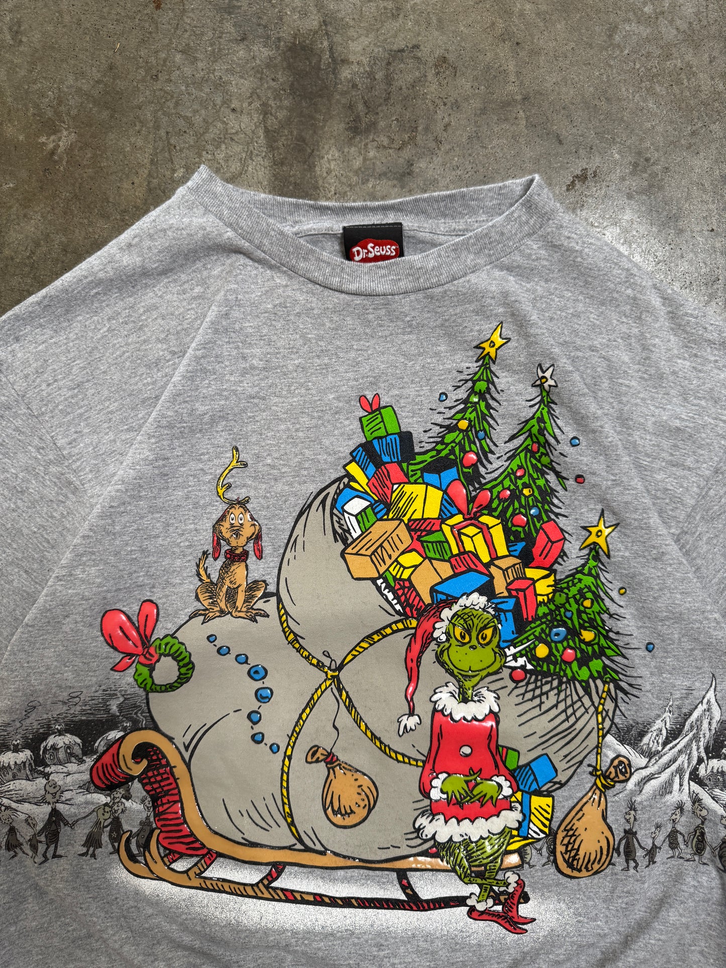 (XL) 2001 'The Grinch' Christmas Tee