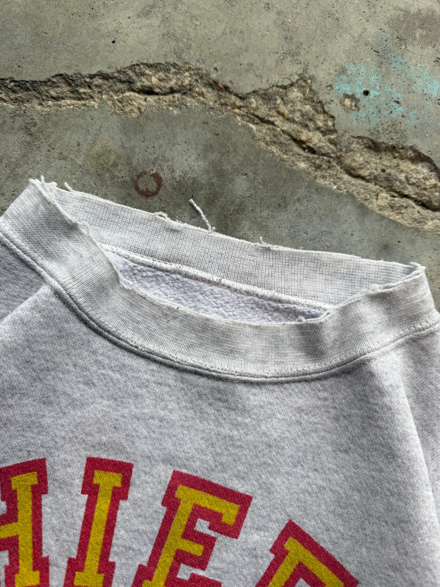 (L) Vintage 90s Betty Boop Chiefs Sweatshirt