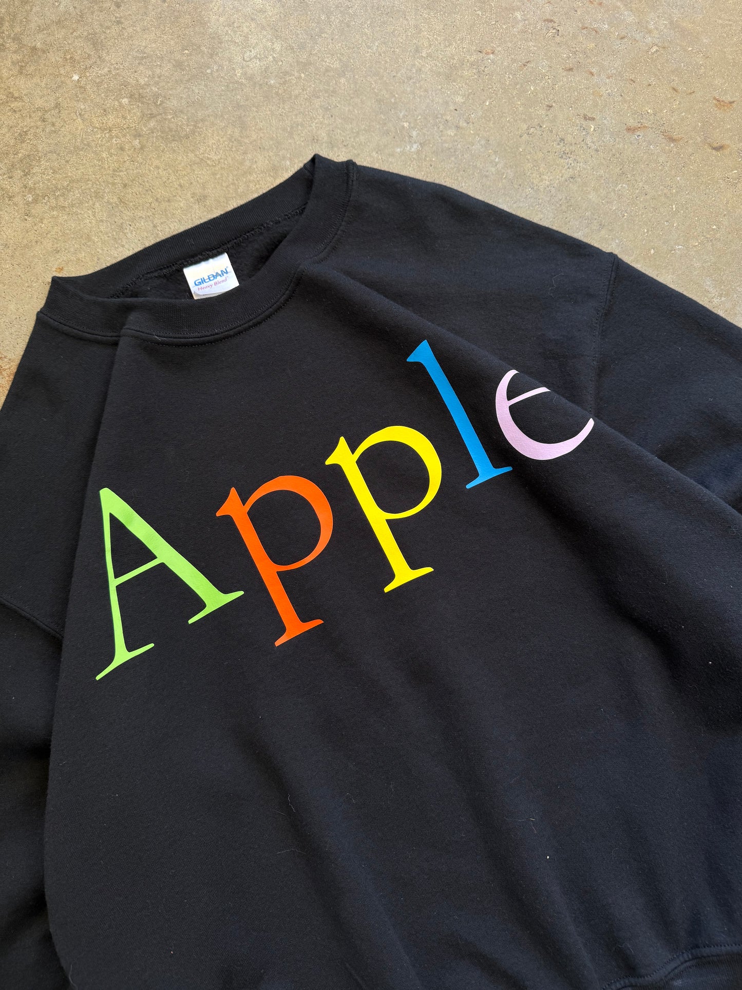(M) Vintage Apple Sweatshirt