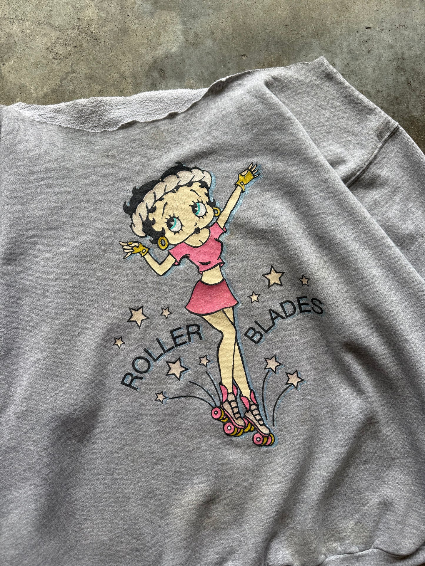 (XL) 00s Betty Boop Skater Chopped Sweatshirt