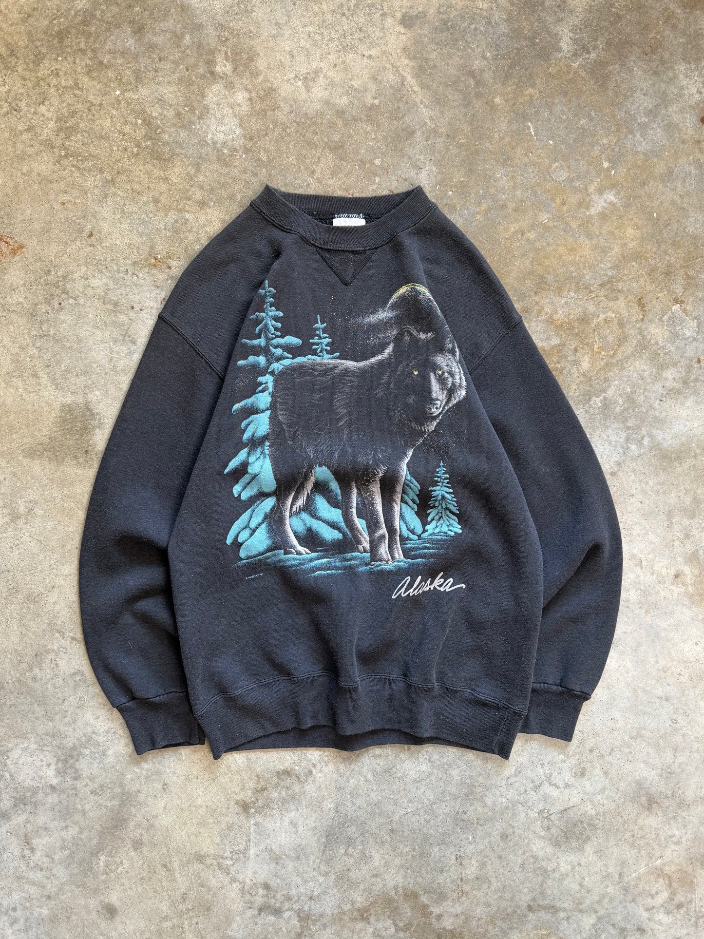 (L) 1990 Wolf Sweatshirt