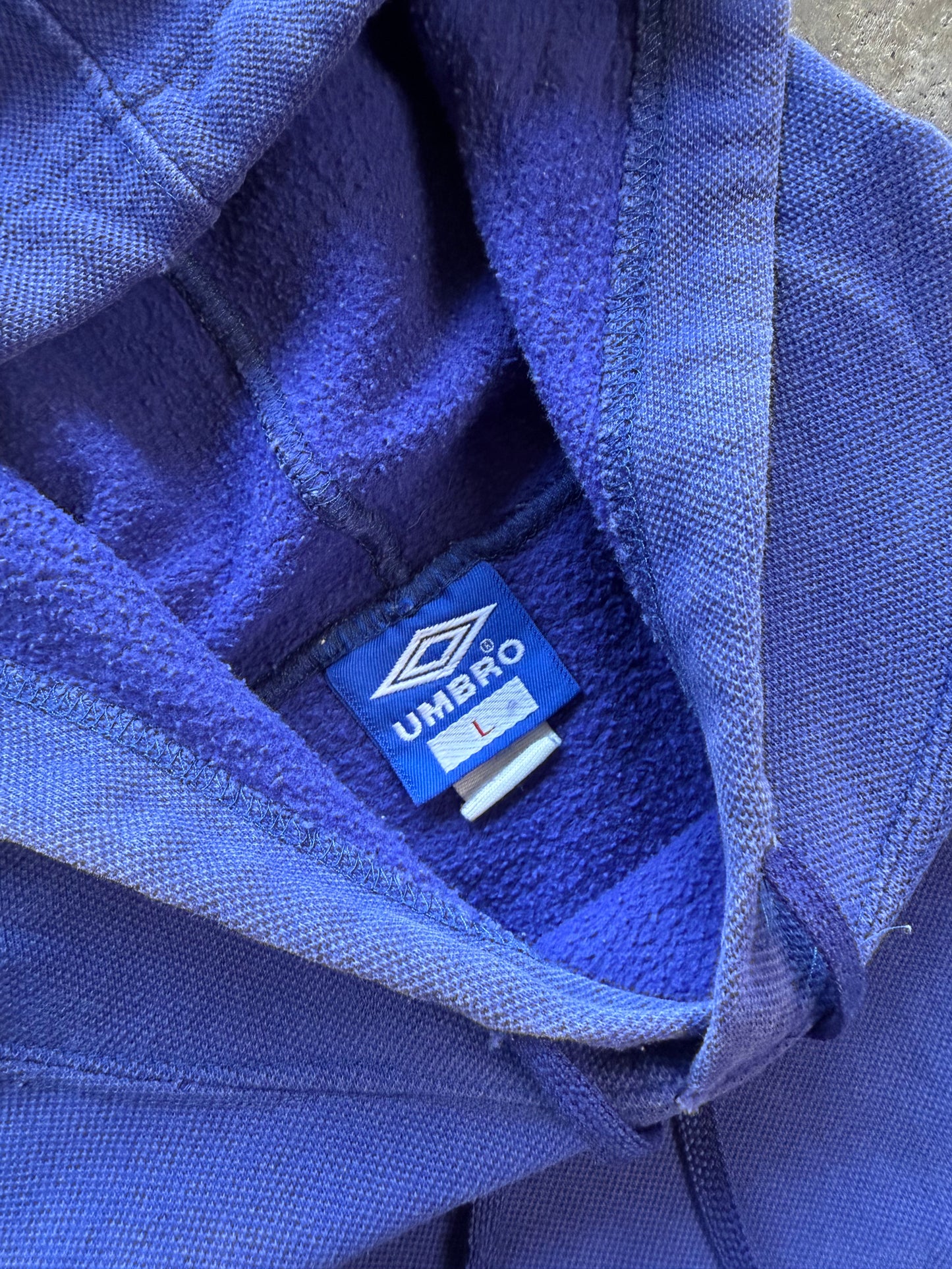 (L) Vintage Umbro Hoodie