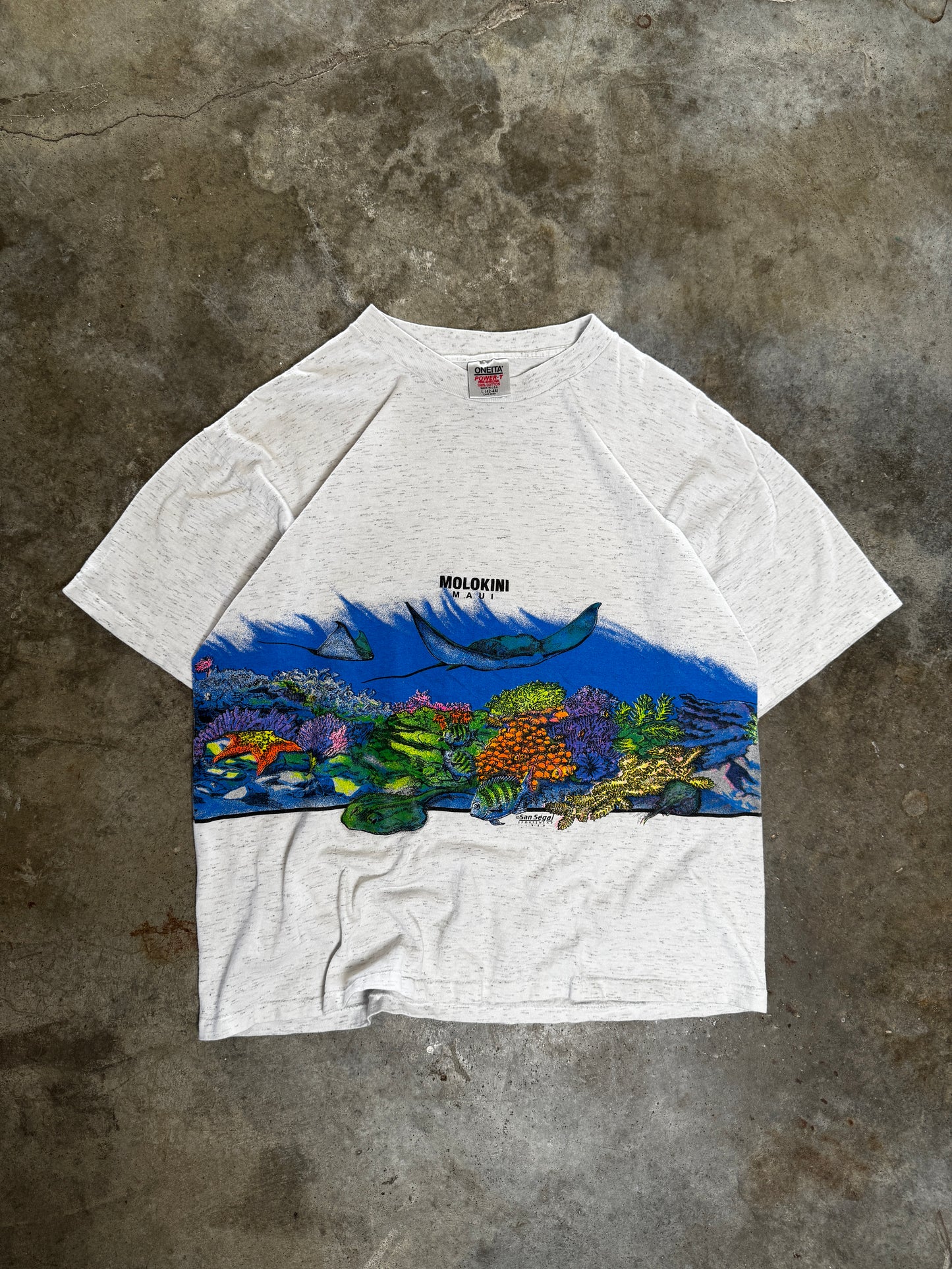 (L) Vintage Maui Ocean AOP Tee