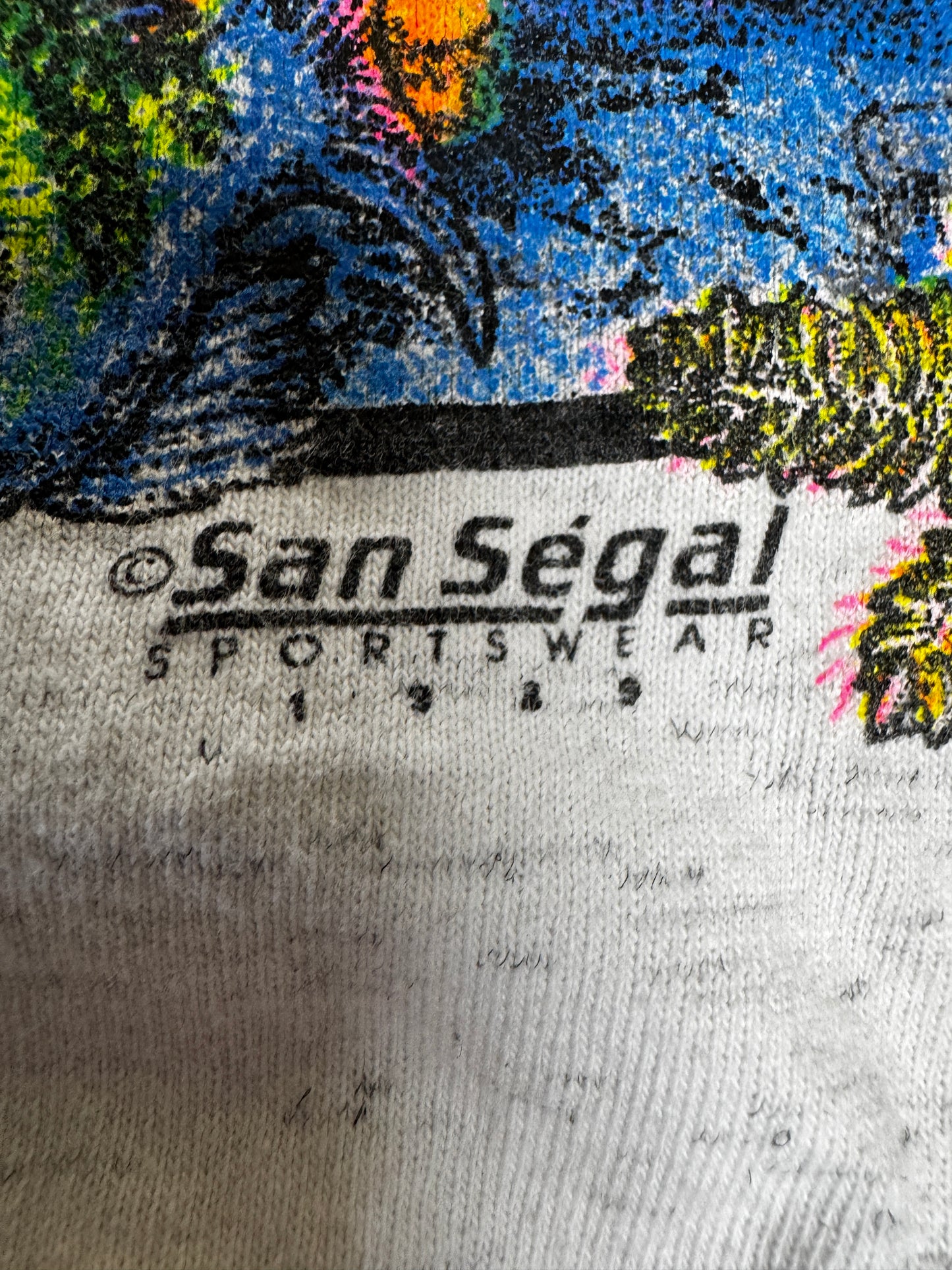 (L) Vintage Maui Ocean AOP Tee