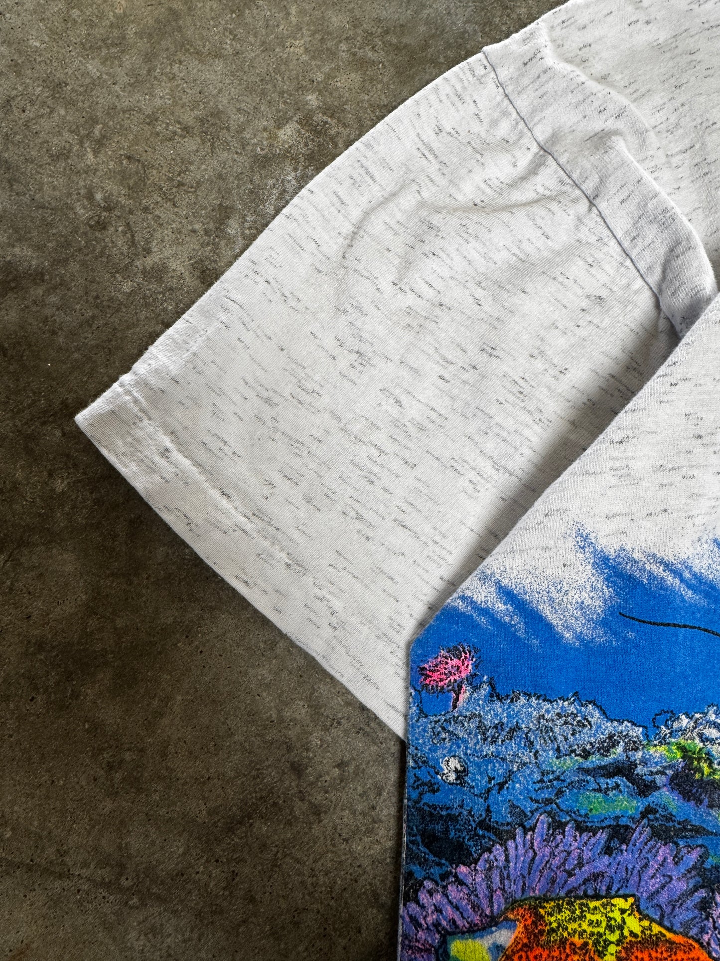 (L) Vintage Maui Ocean AOP Tee