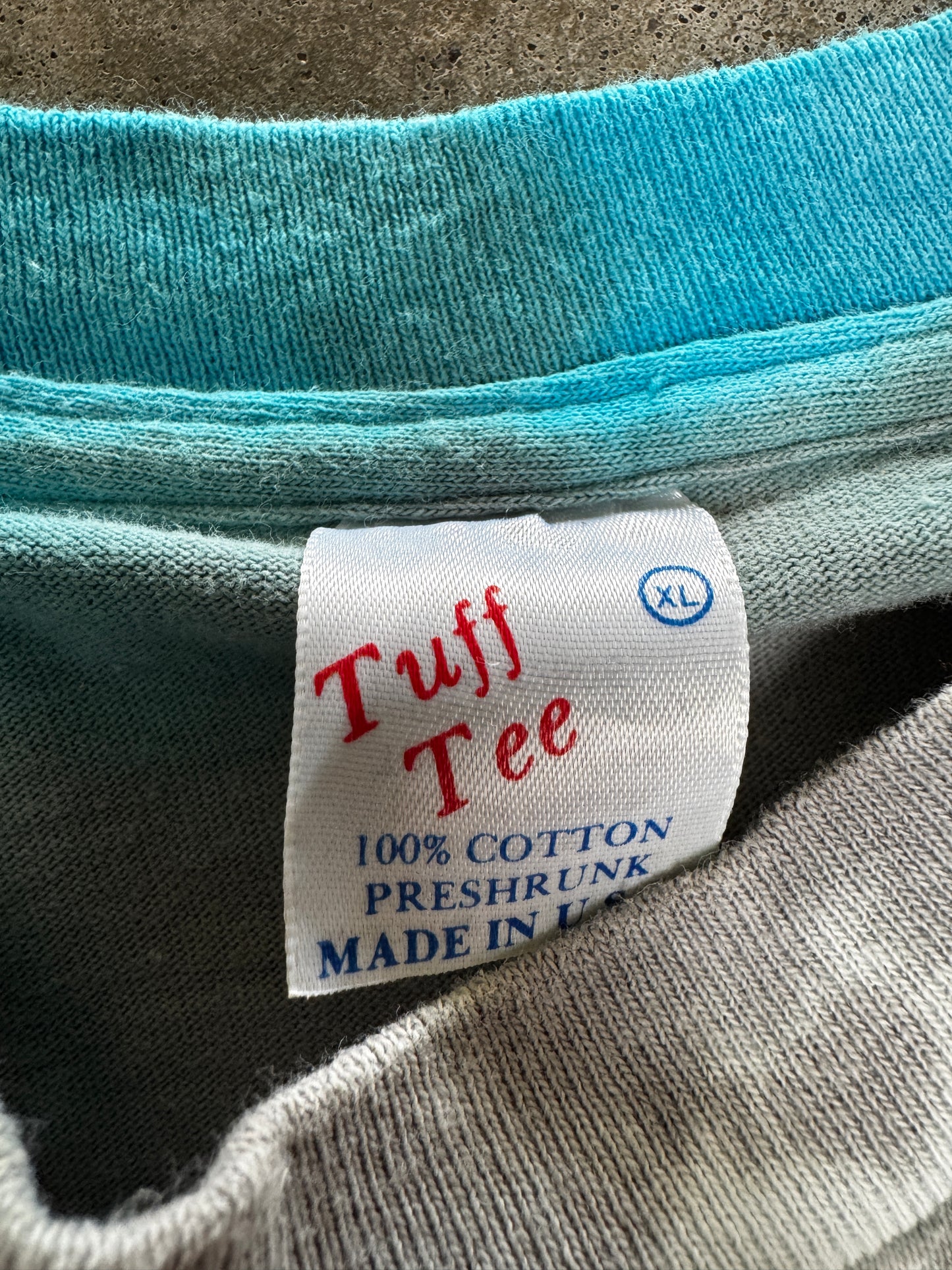 (XL) Vintage Mountain Lion Tie-Dye Tee