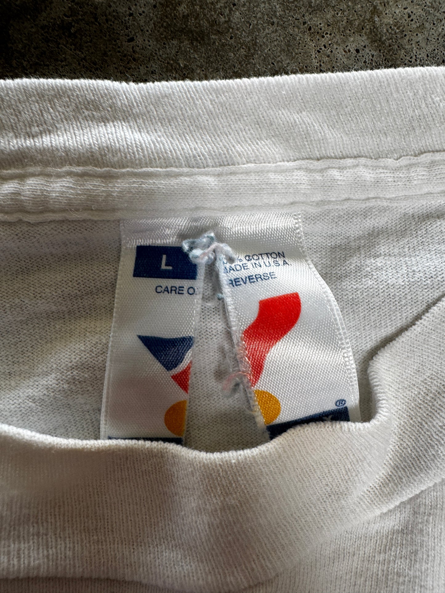 (L) Vintage Chicago Bulls Basketball Tee