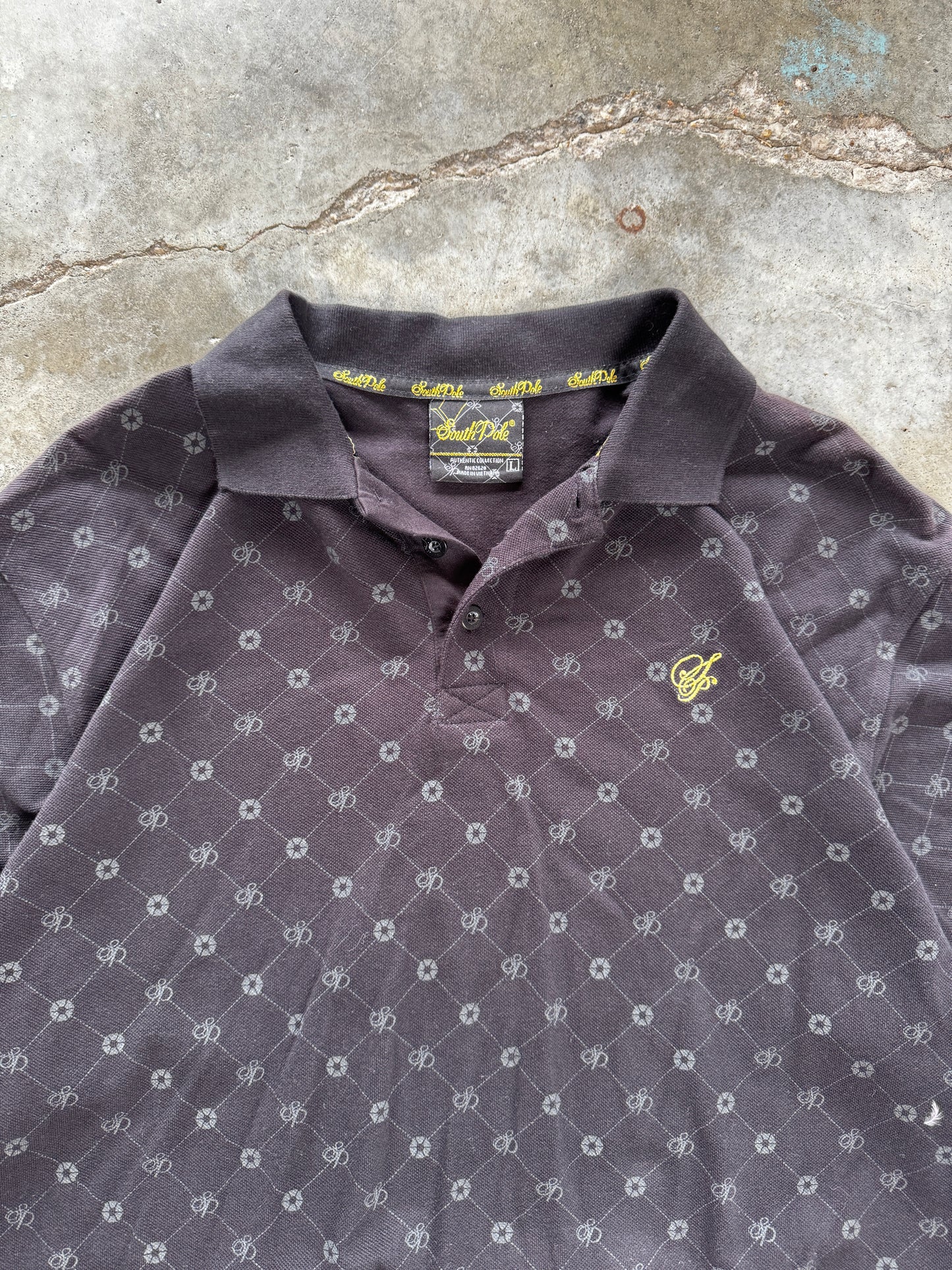 (L) 00s SouthPole Polo Tee