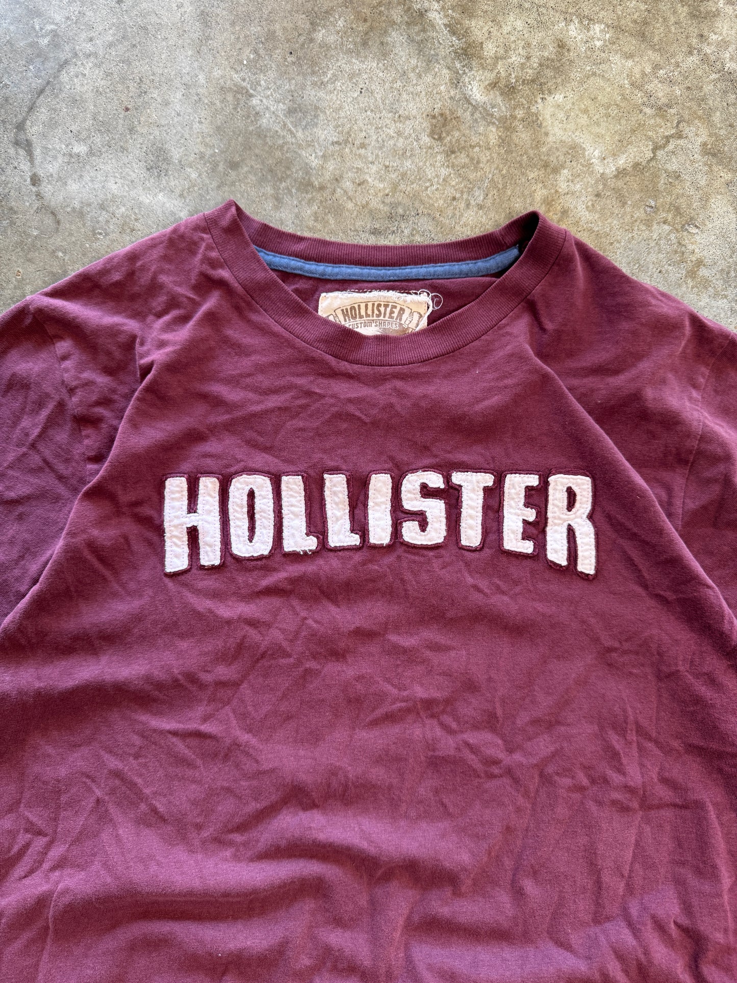 (L) 00s Hollister Tee