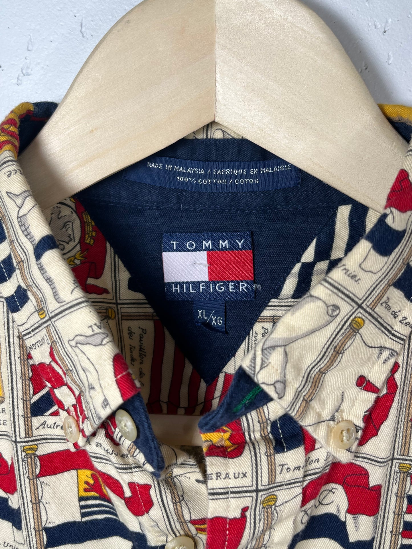 (XL) Tommy Hilfiger Flags Button-Up