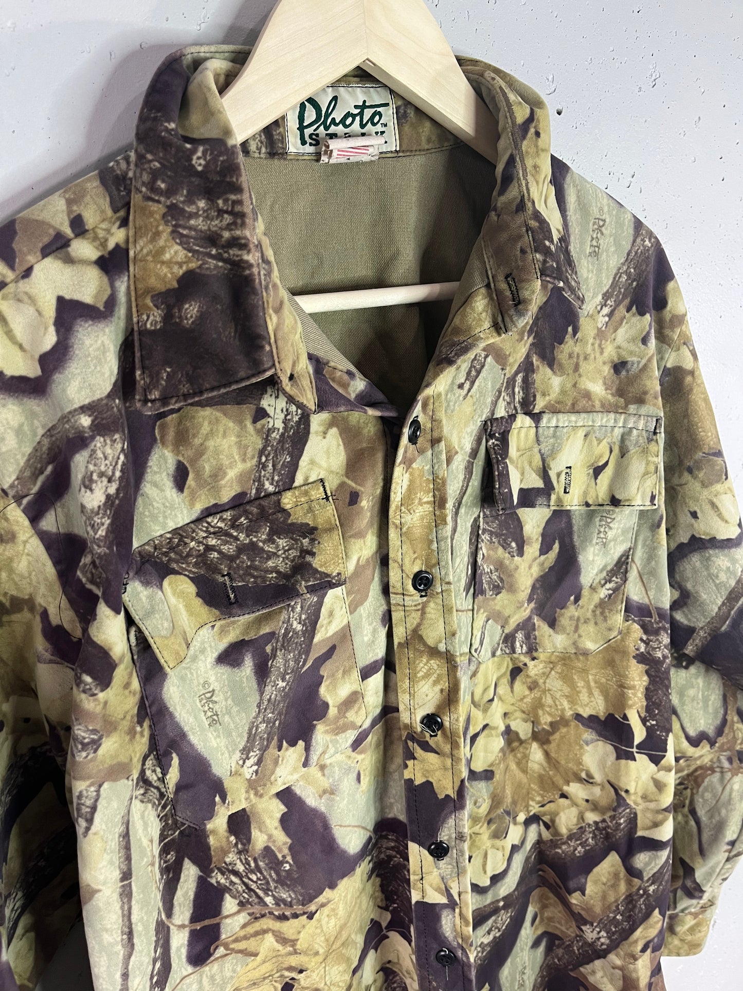 (L) 90s Made in USA Camo Button-Up