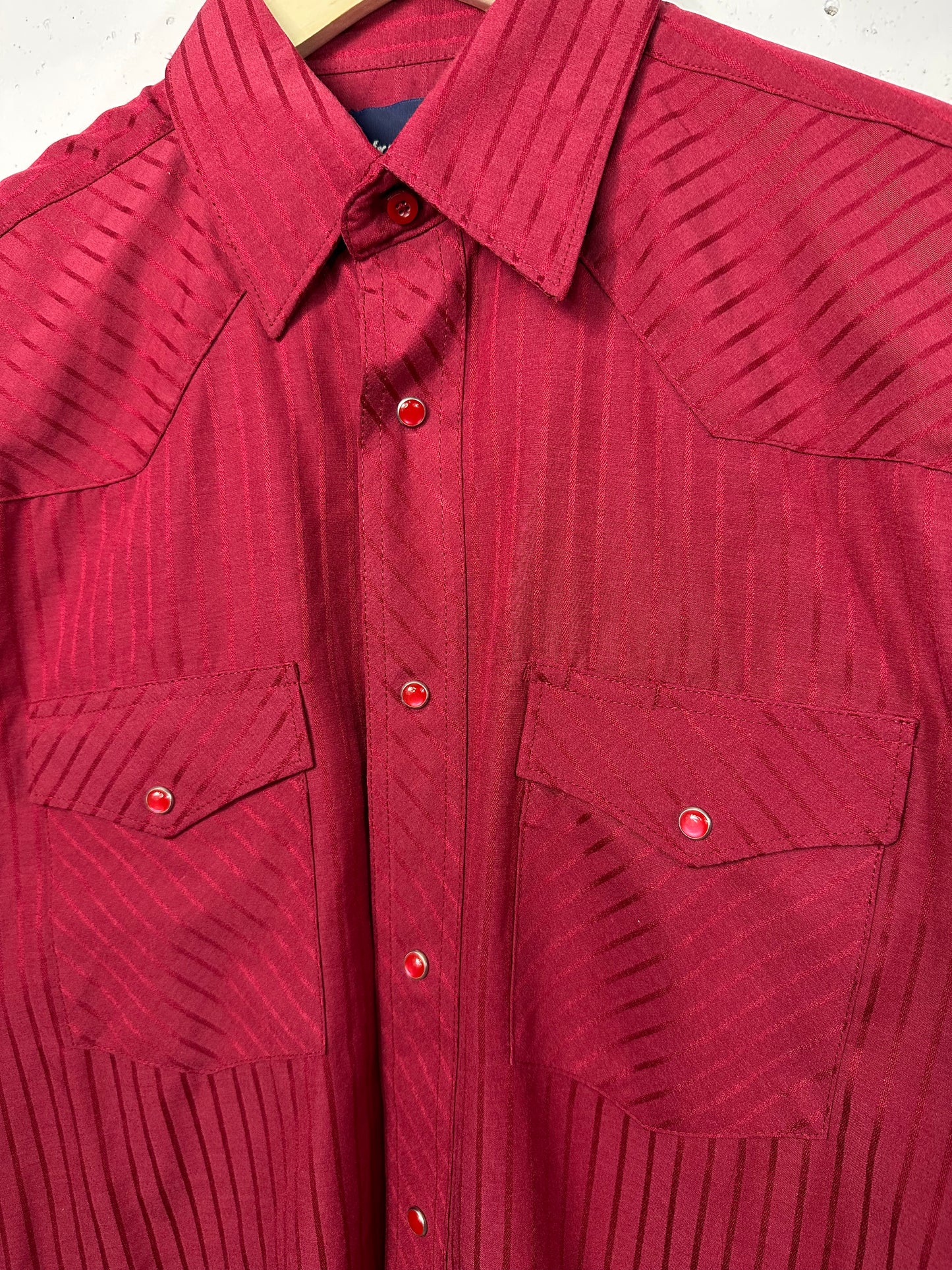 (M) Wrangler Long-Sleeve Button Up